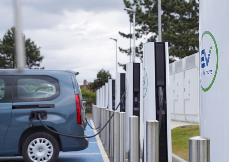 Public Electric Vehicle Charging Points May 25