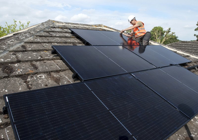 Solar Panel Installation 2025
